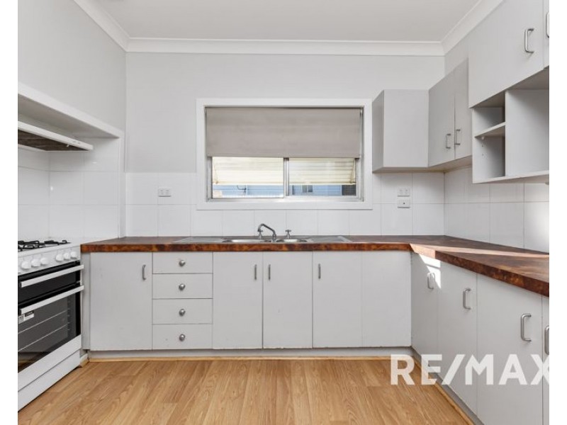 23 Crown Street, Junee NSW 2663