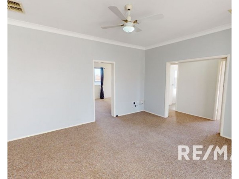 2/29 Fitzroy Street, Junee NSW 2663