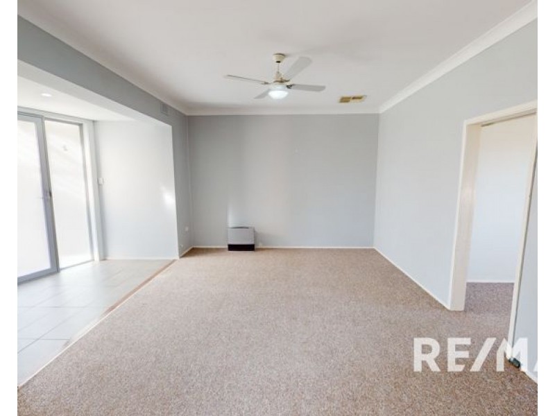 2/29 Fitzroy Street, Junee NSW 2663