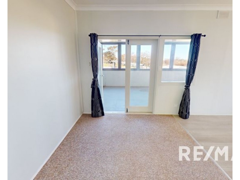 2/29 Fitzroy Street, Junee NSW 2663