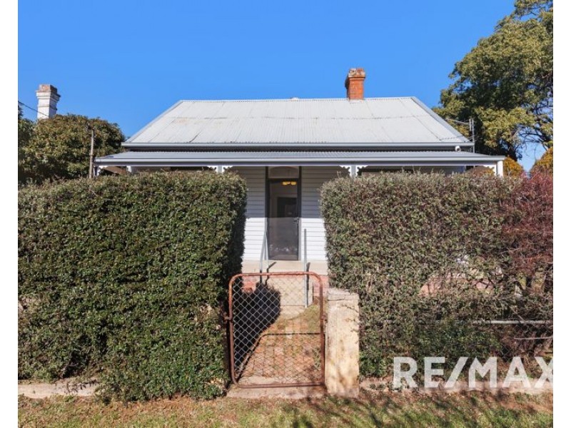 34 Kemp Sreet, Junee NSW 2663