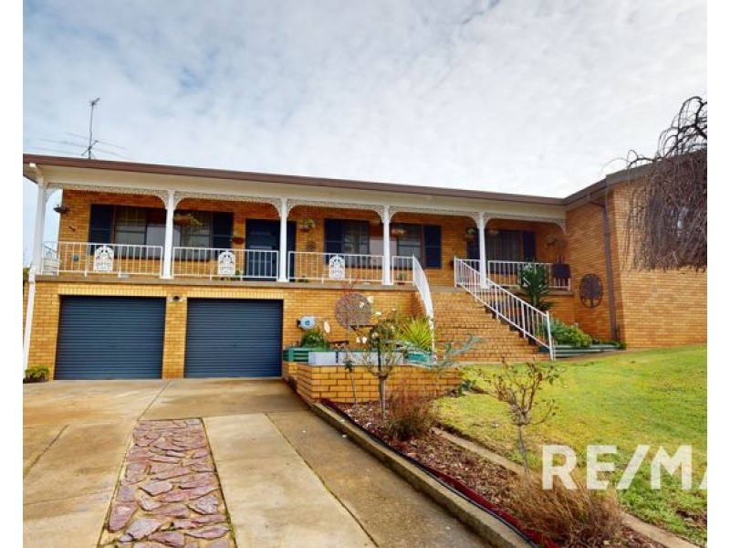 23 Lydia Street, Junee NSW 2663