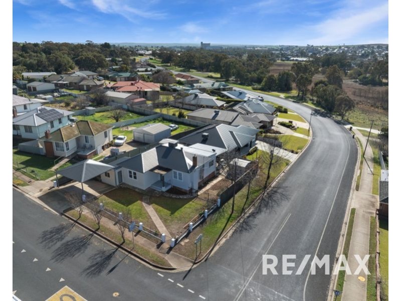 15A Anzac Avenue, Junee NSW 2663