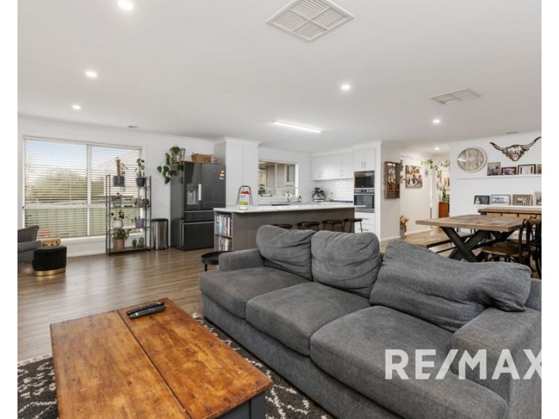 38 Prince Street, Junee NSW 2663