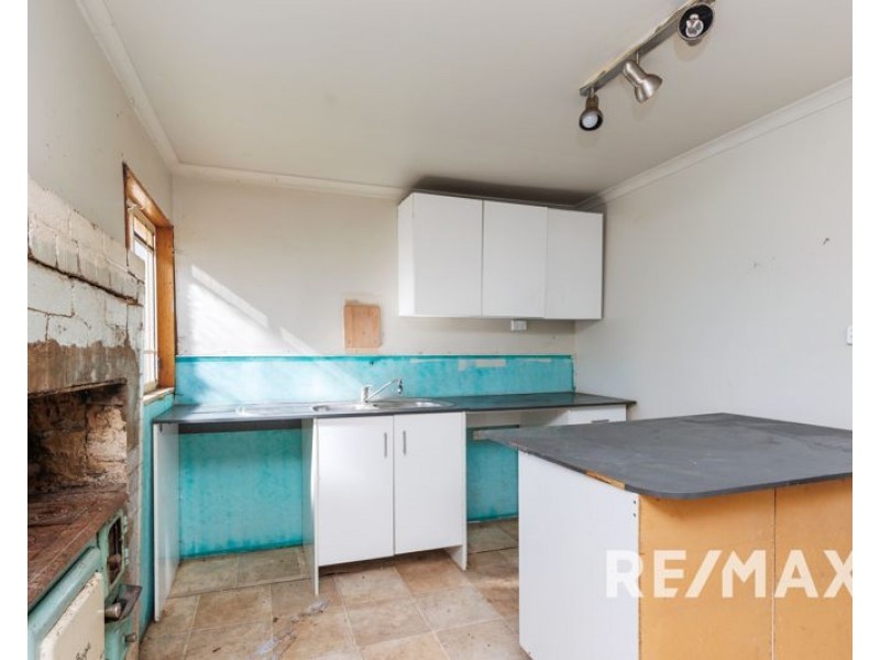 29 Regent Street, Junee NSW 2663