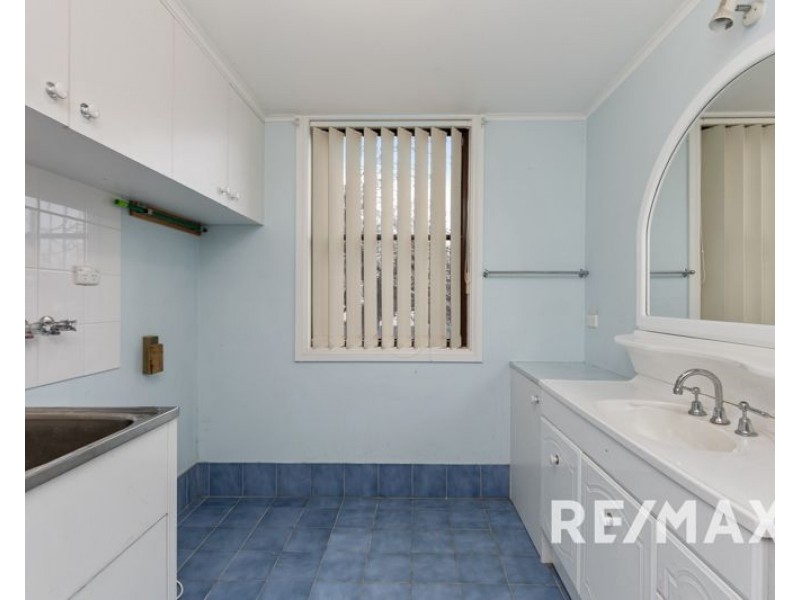 36 Pitt Street, Junee NSW 2663