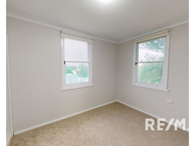 7 Lillian Street, Junee NSW 2663