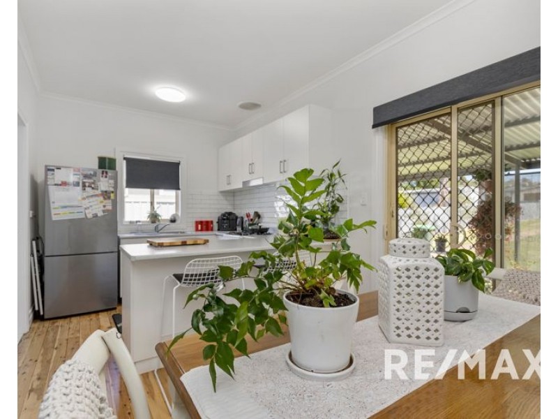 59 Seignior Street, Junee NSW 2663