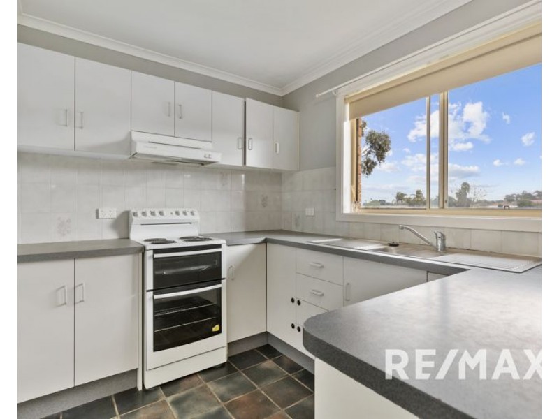 10 Hunter Street, Junee NSW 2663