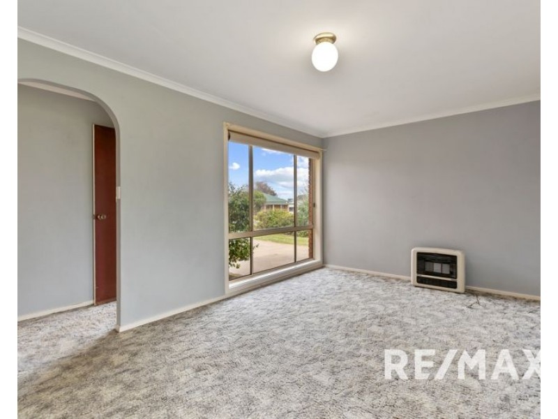 10 Hunter Street, Junee NSW 2663
