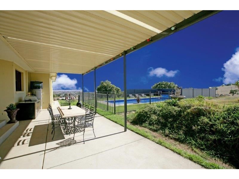 21 Kinvara Dr, Junee NSW 2663