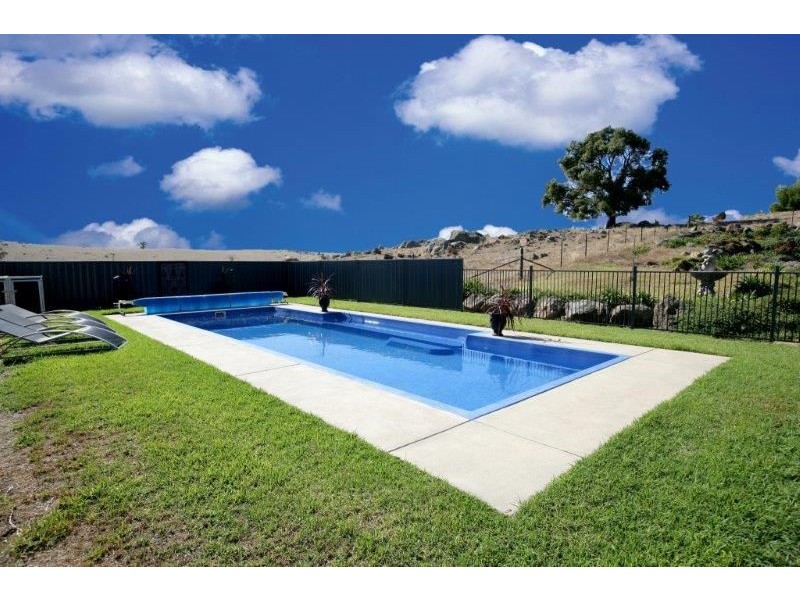 21 Kinvara Dr, Junee NSW 2663