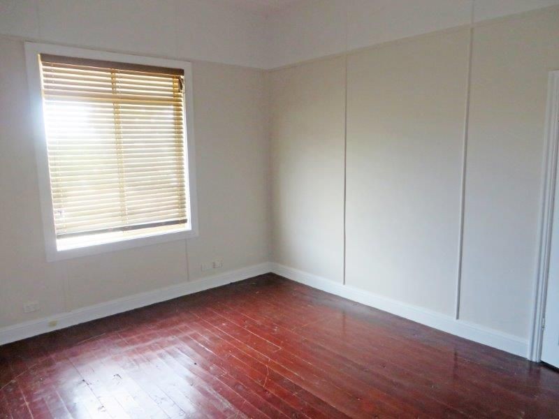 43 Commins St, Junee NSW 2663