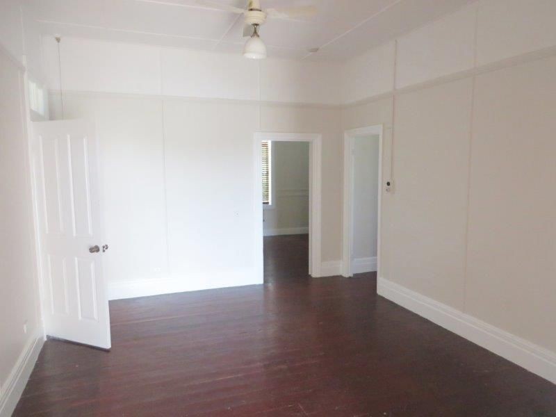 43 Commins St, Junee NSW 2663