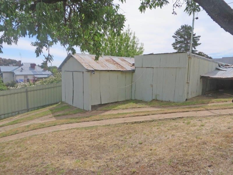43 Commins St, Junee NSW 2663