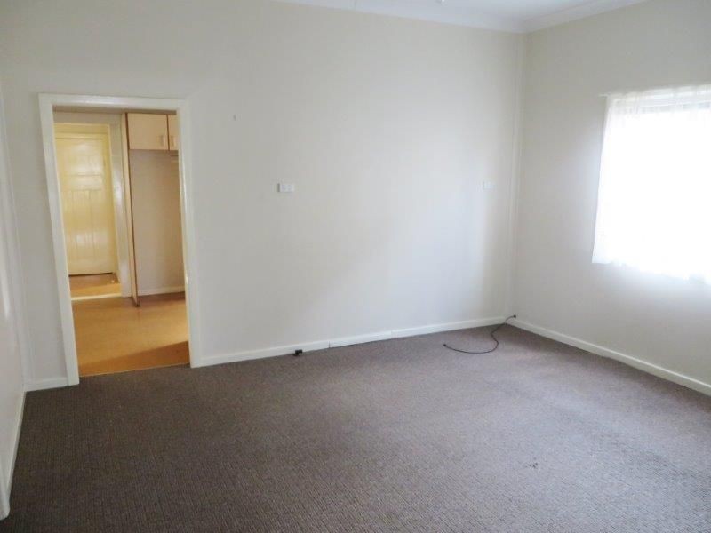 14 George St, Junee NSW 2663