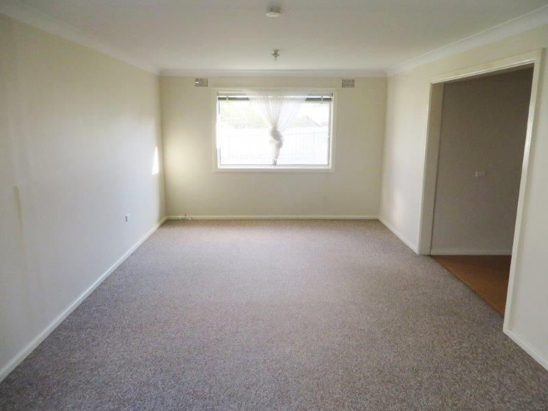 14 George St, Junee NSW 2663