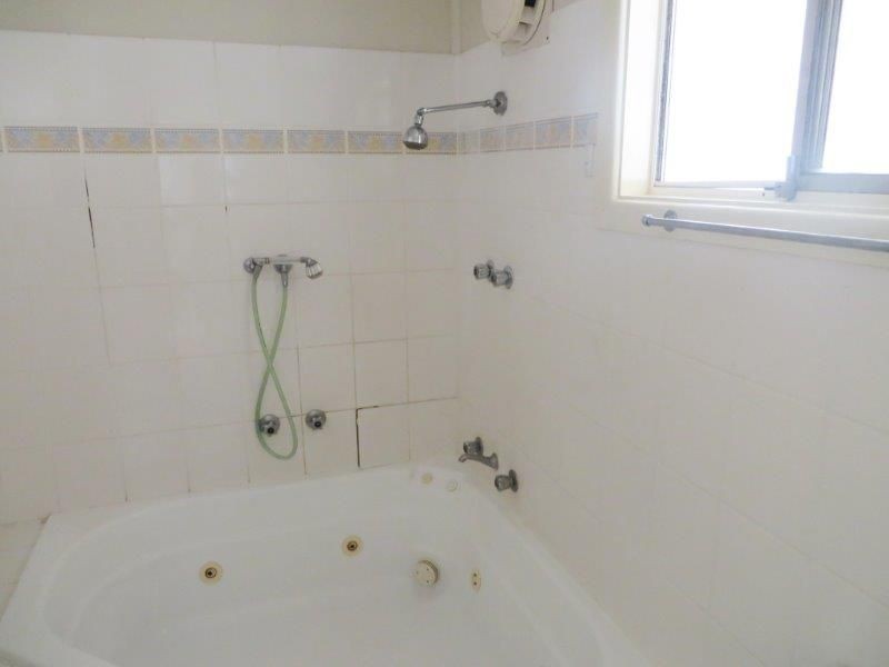 14 George St, Junee NSW 2663
