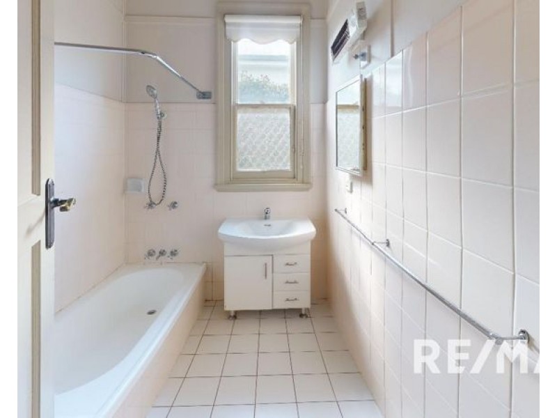 40 Bolton St, Junee NSW 2663