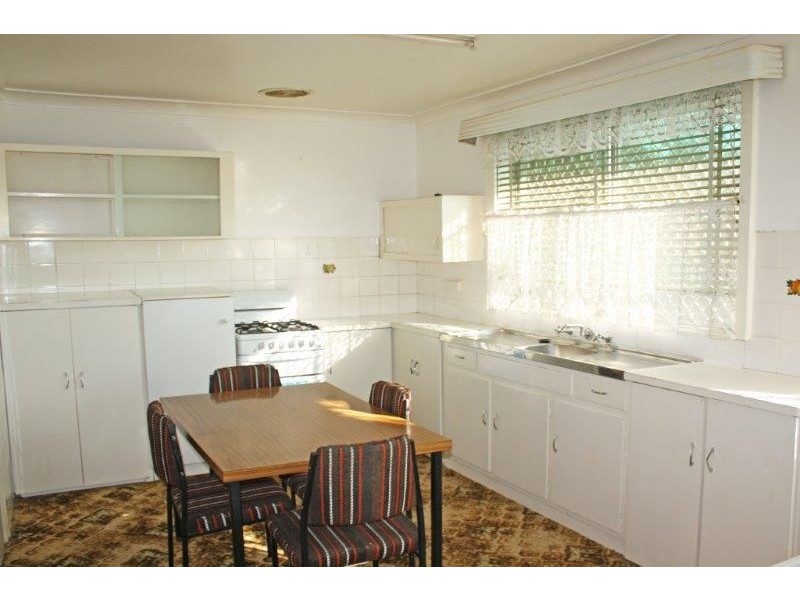 10 King St, Junee NSW 2663