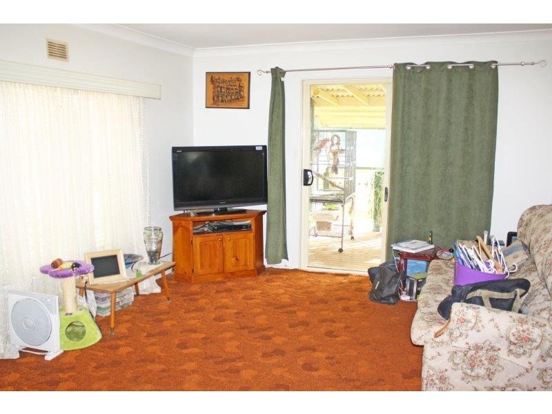 10 King St, Junee NSW 2663