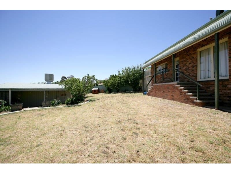 5 Cassia Way, Junee NSW 2663