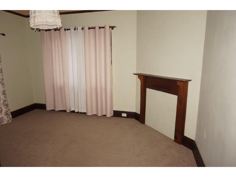 49 Joffre St, Junee NSW 2663