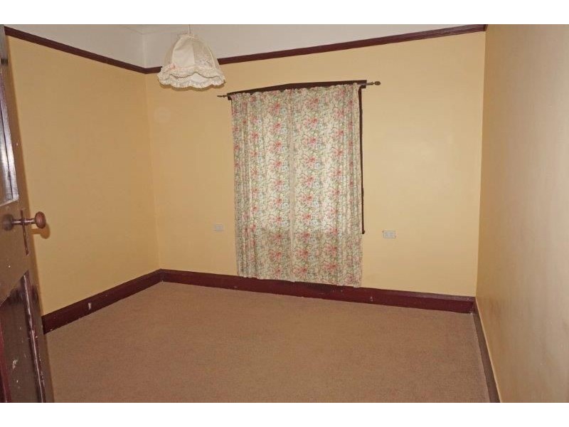 49 Joffre St, Junee NSW 2663