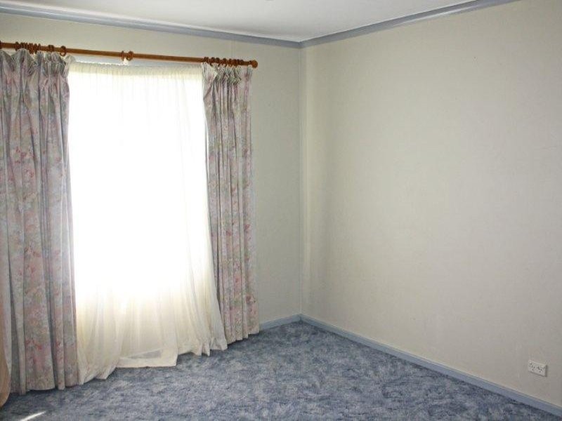 20 Marquis, Junee NSW 2663