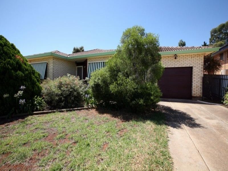 57 Marquis Street, Junee NSW 2663