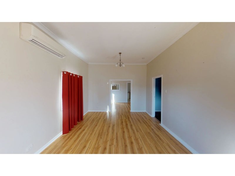 67 George Street, Junee NSW 2663