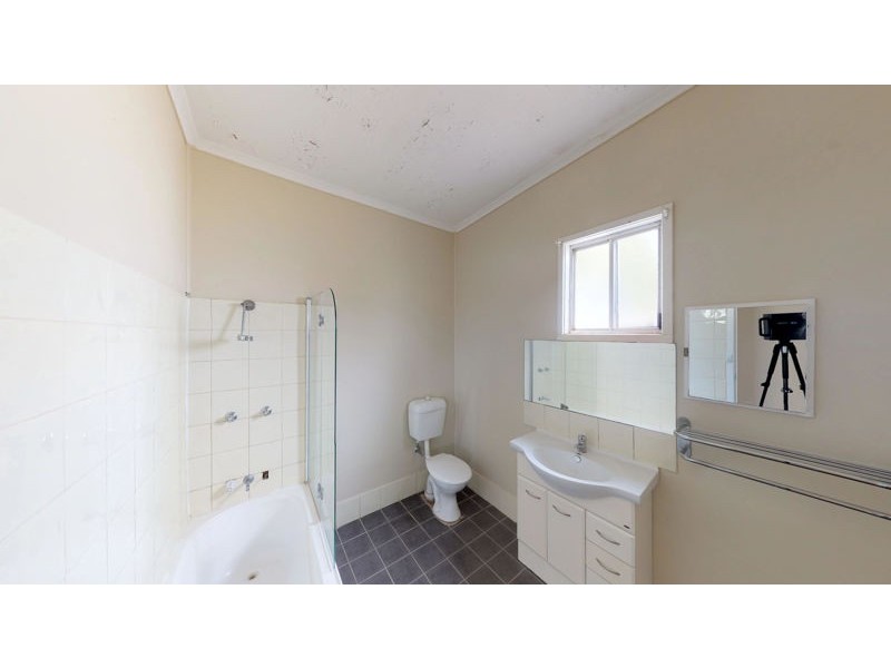 67 George Street, Junee NSW 2663