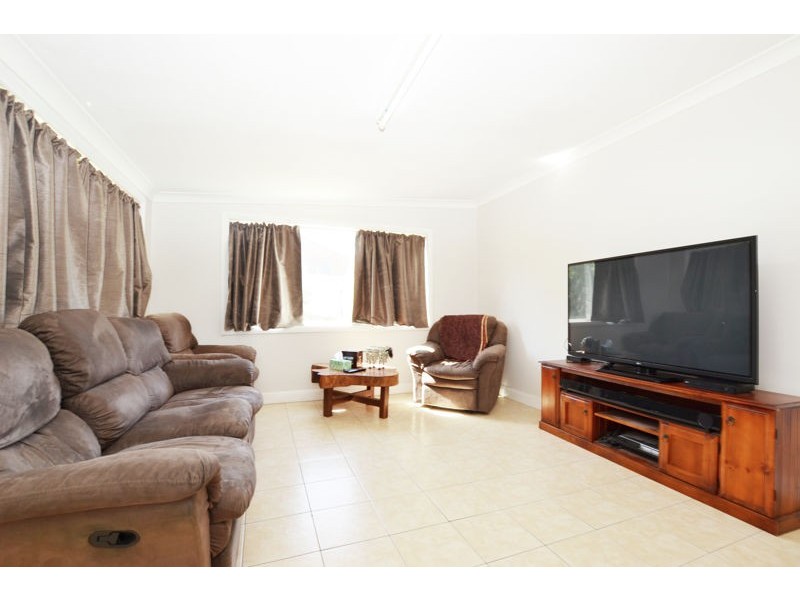 65 Marquis Street, Junee NSW 2663