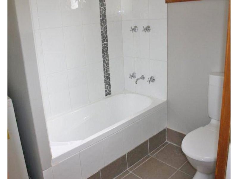 29-31 Broad Street, Old Junee NSW 2652