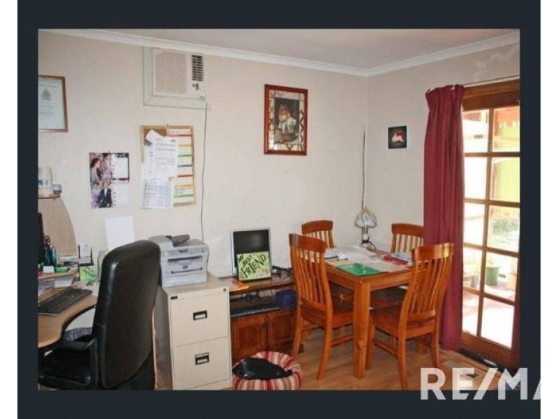 14 Percy Street, Old Junee NSW 2652