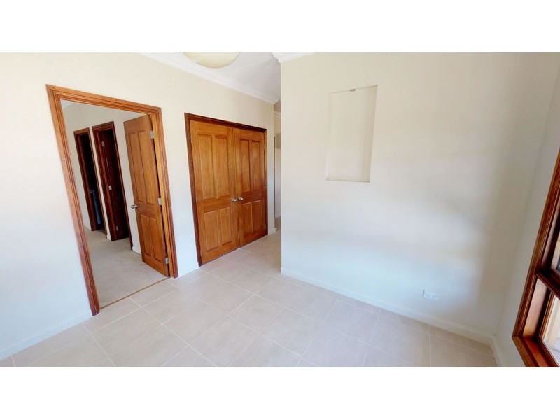 17 Fitzroy Street, Junee NSW 2663