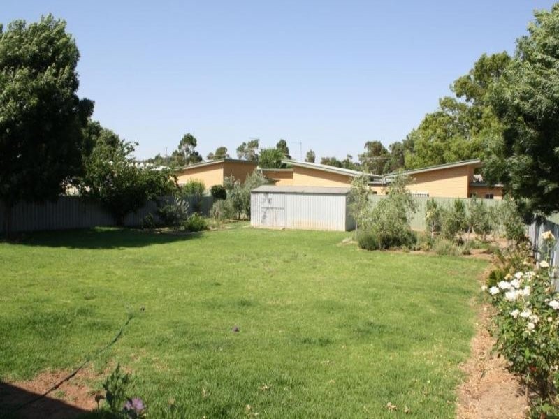 47 Junction Street, Junee NSW 2663