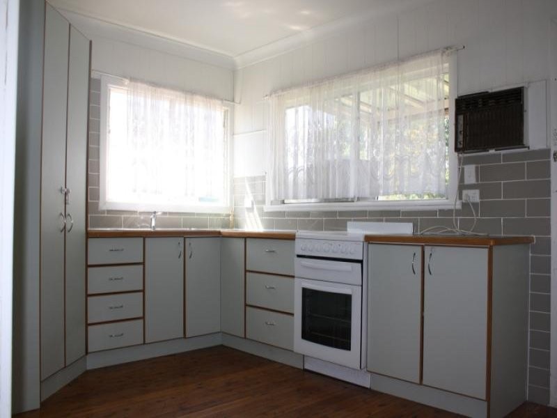 6 Prince Street, Junee NSW 2663
