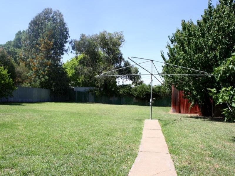 6 Prince Street, Junee NSW 2663