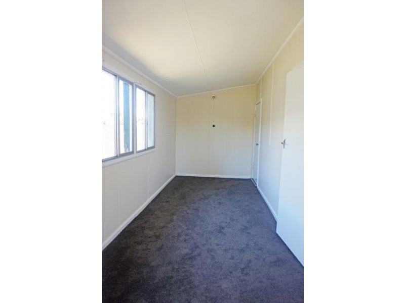 26 Regent Street, Junee NSW 2663