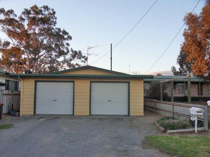 4 Lord Street, Junee NSW 2663