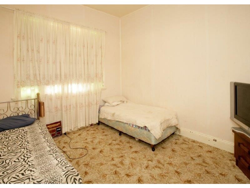 3 Earl Street, Junee NSW 2663
