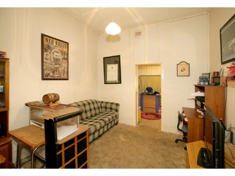 3 Earl Street, Junee NSW 2663