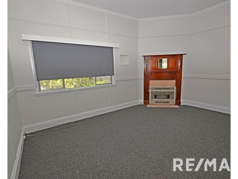 126 Main Street, Junee NSW 2663