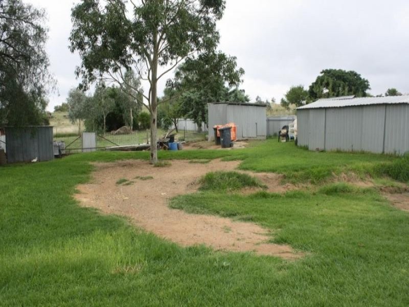 85 George Street, Junee NSW 2663