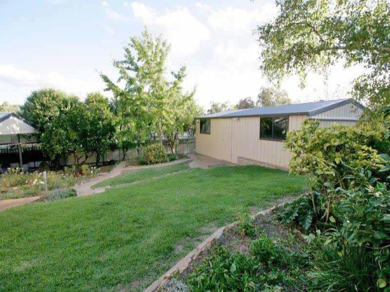 47 Lydia Street, Junee NSW 2663