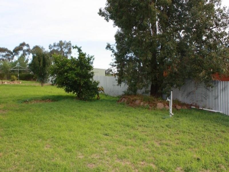 67 George Street, Junee NSW 2663