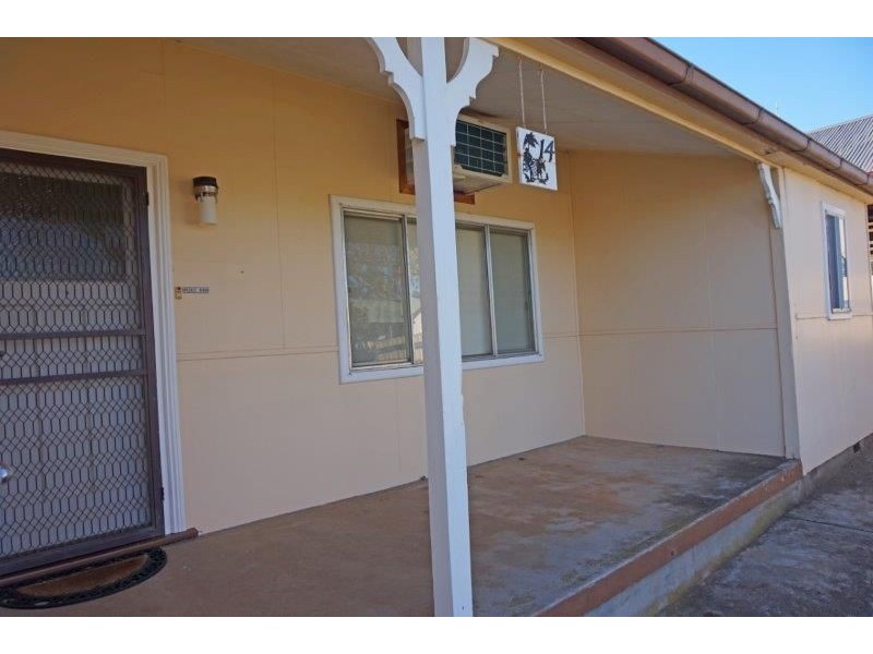 14 Florence Street, Junee NSW 2663