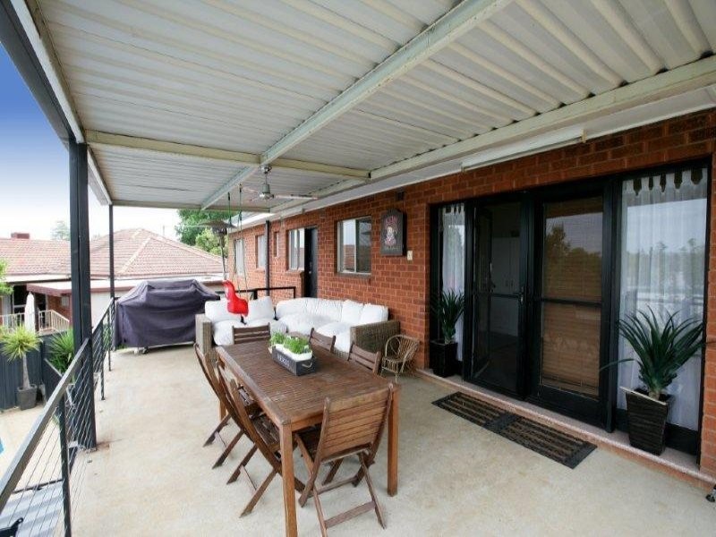 13 Plumpton Road, Kooringal NSW 2650