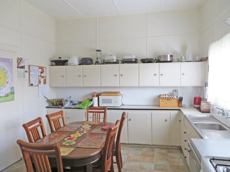 25 King  St, Junee NSW 2663